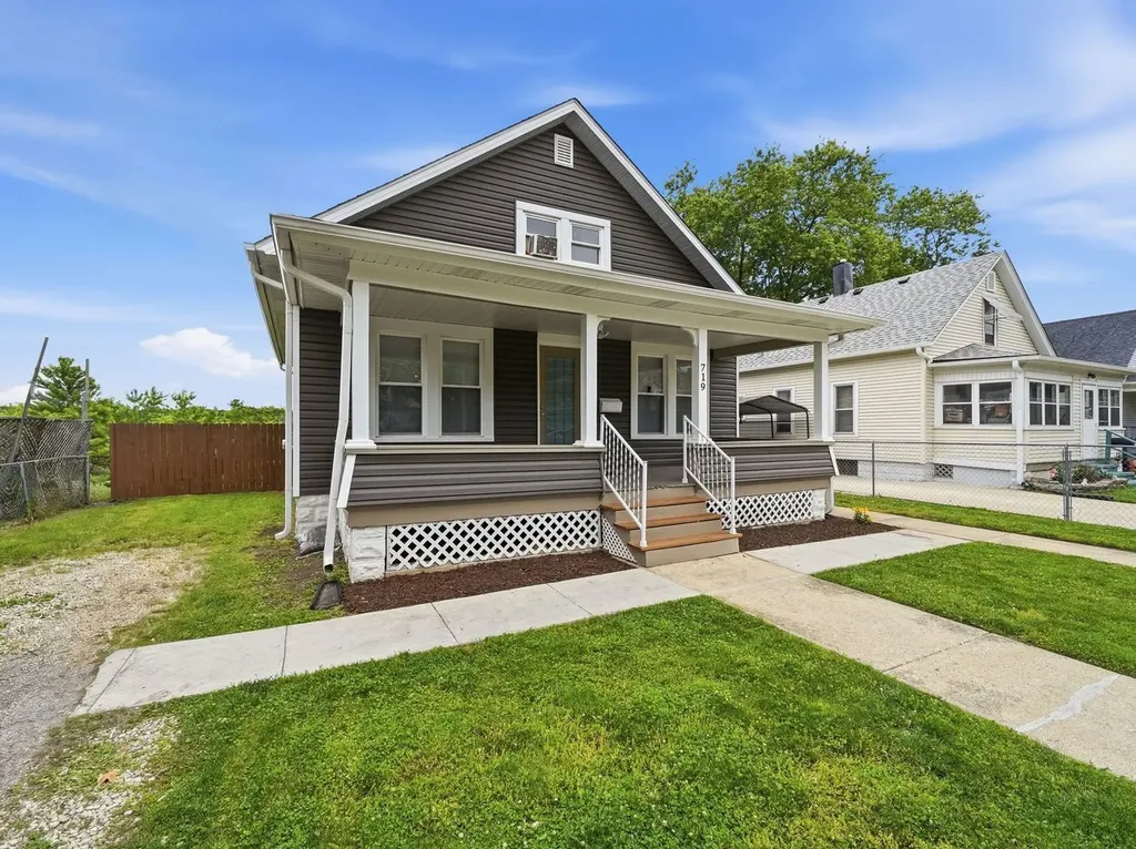 719 North Orchard Avenue Aurora IL 60505