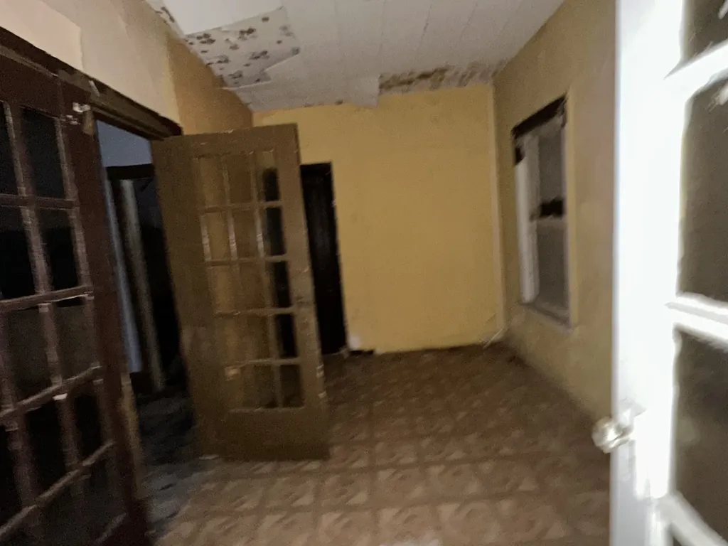 5538 South Perry Avenue Chicago IL 60621