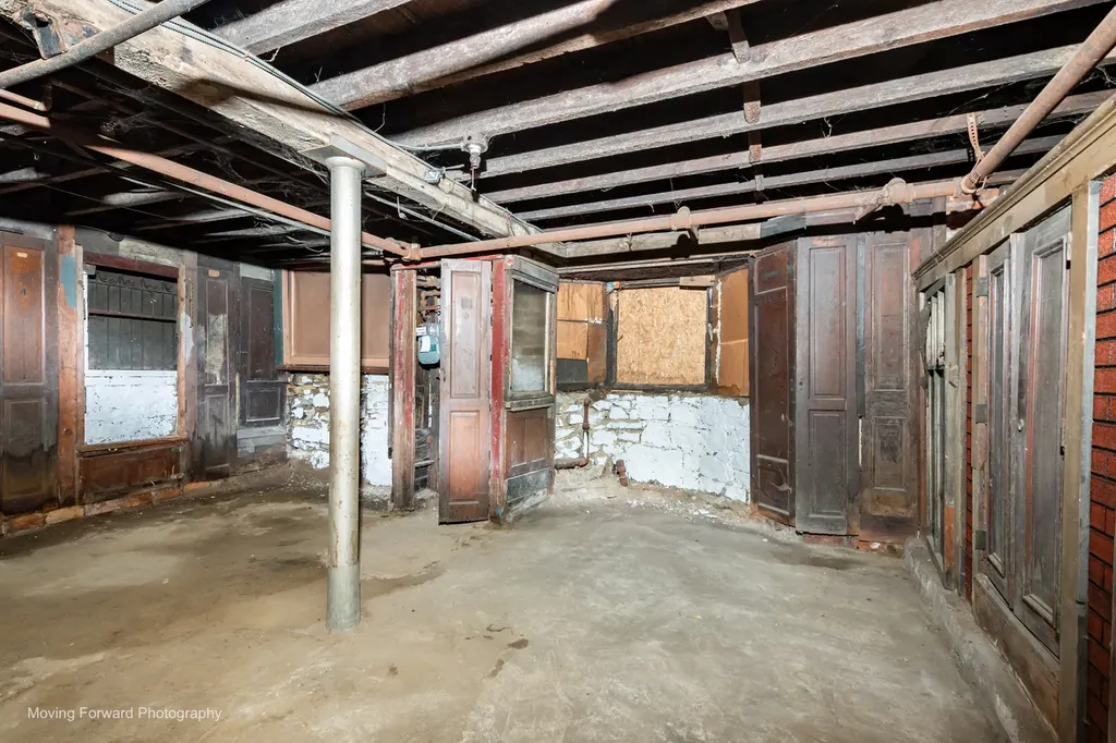 5538 South Perry Avenue Chicago IL 60621