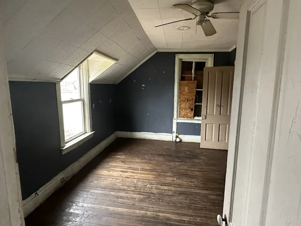 5538 South Perry Avenue Chicago IL 60621