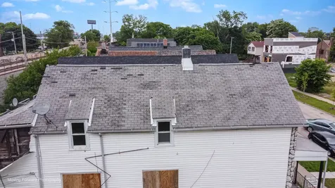 5538 South Perry Avenue Chicago IL 60621