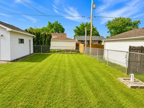9140 162ND Street Orland Hills IL 60487