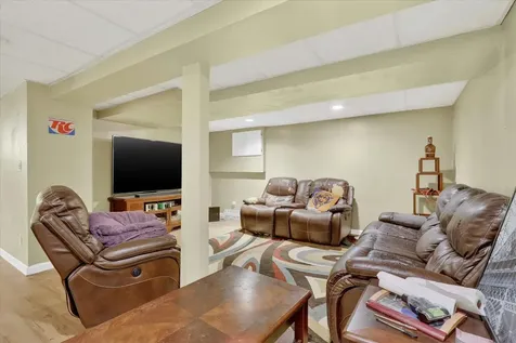 3296 North Trainer Road Rockford IL 61114