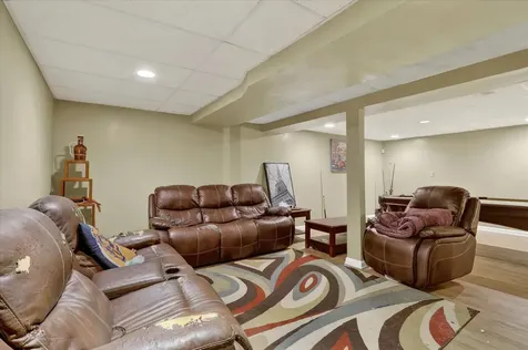 3296 North Trainer Road Rockford IL 61114