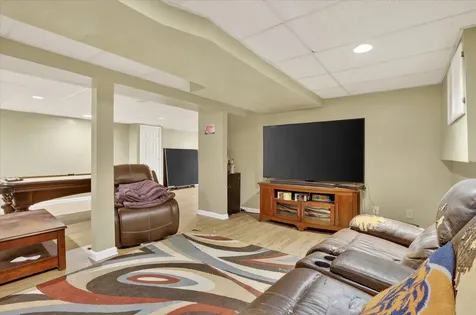 3296 North Trainer Road Rockford IL 61114