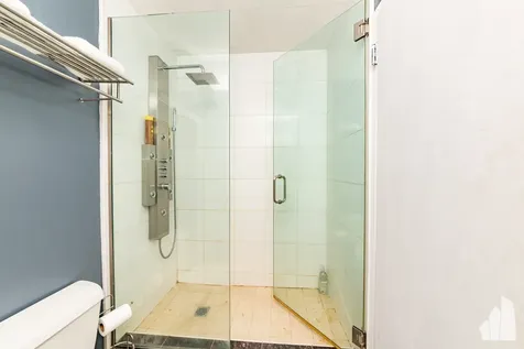 10 East Ontario Street Chicago IL 60611
