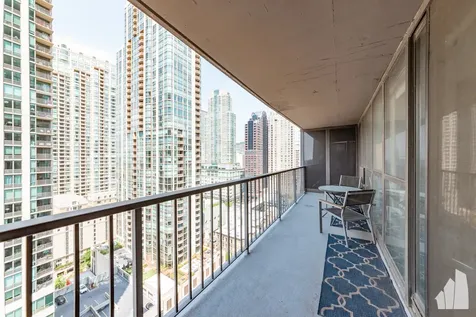 10 East Ontario Street Chicago IL 60611