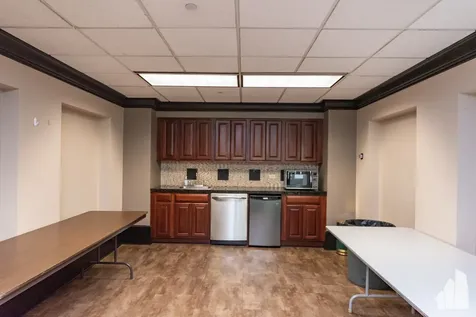 10 East Ontario Street Chicago IL 60611