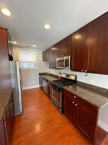 1448 West Thorndale Avenue Chicago IL 60660