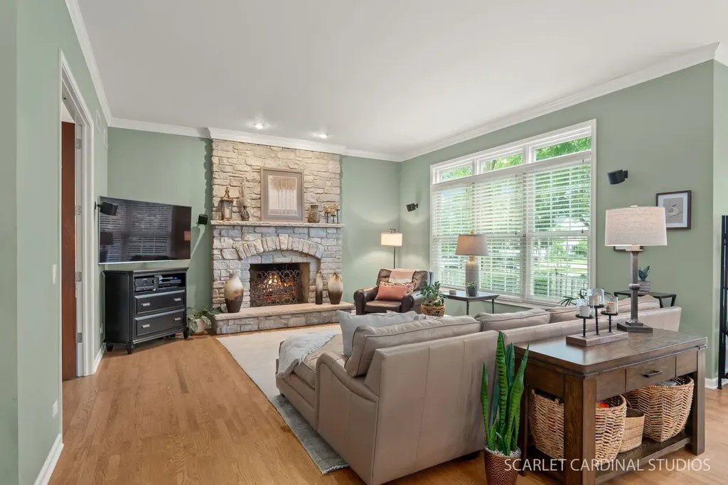 404 North Washington Street Wheaton IL 60187