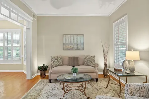 404 North Washington Street Wheaton IL 60187
