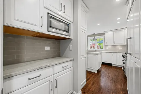 1258 Scott Avenue Winnetka IL 60093