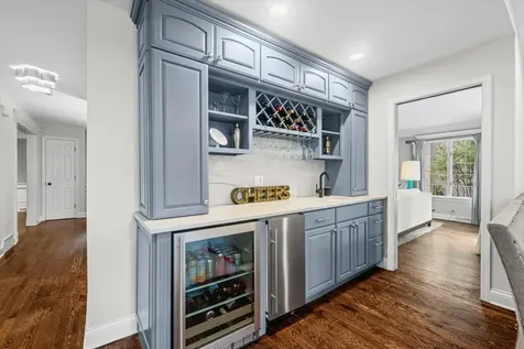 1258 Scott Avenue Winnetka IL 60093