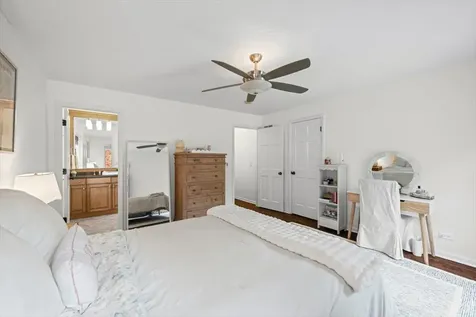 1258 Scott Avenue Winnetka IL 60093