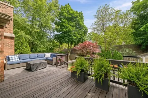 1258 Scott Avenue Winnetka IL 60093