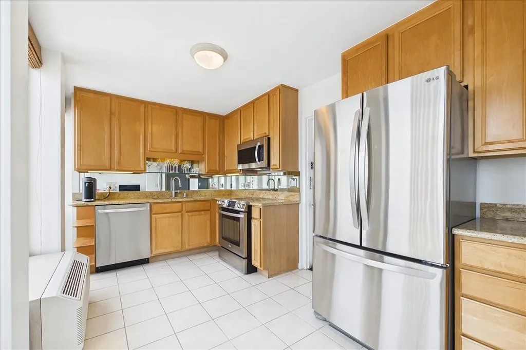 111 East Chestnut Street Chicago IL 60611