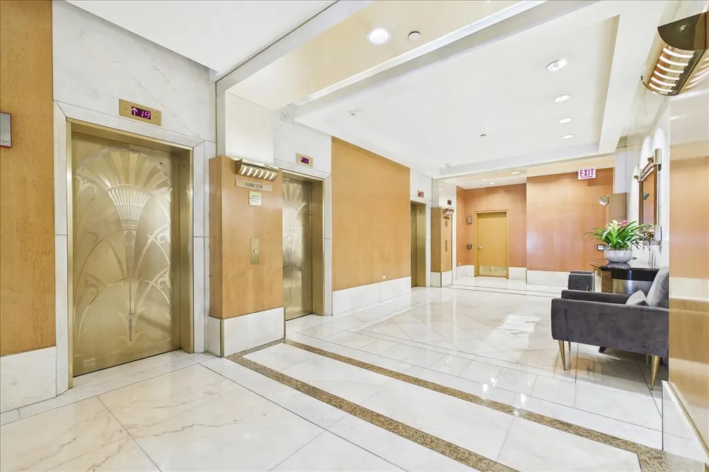 111 East Chestnut Street Chicago IL 60611