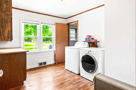 525 Grant Street Chenoa IL 61726