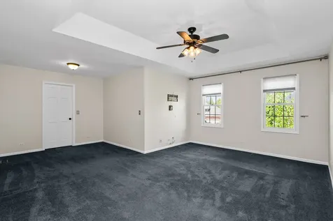 4N475 South Robert Frost Circle St. Charles IL 60175