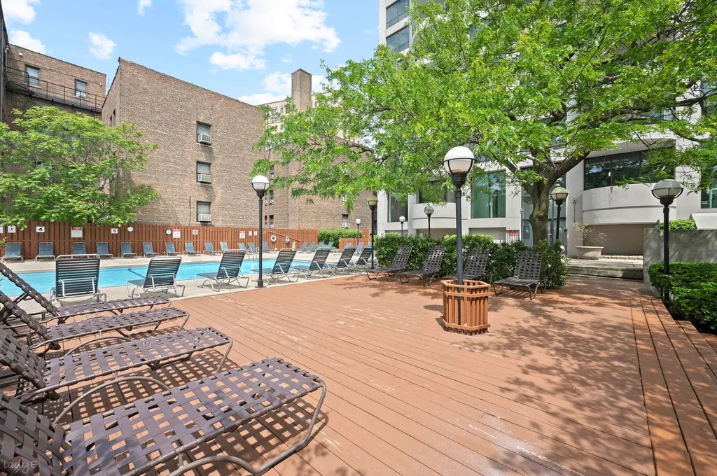 2020 North Lincoln Park West Chicago IL 60614