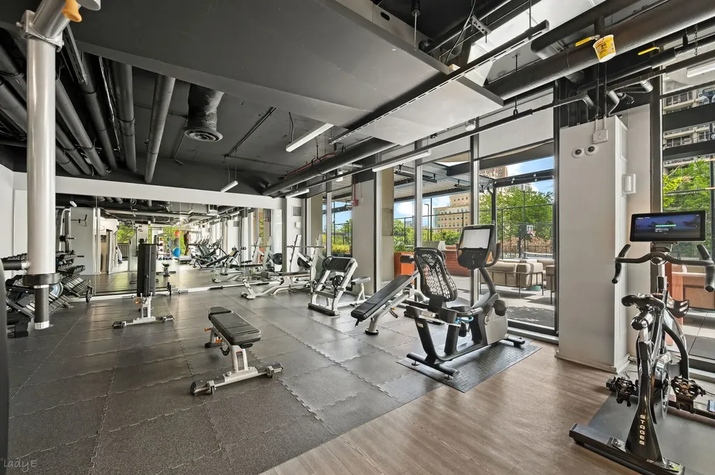 2020 North Lincoln Park West Chicago IL 60614