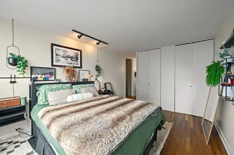 2020 North Lincoln Park West Chicago IL 60614