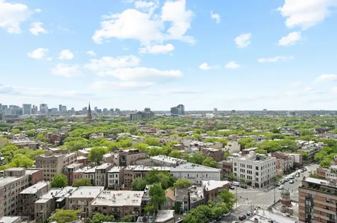 2020 North Lincoln Park West Chicago IL 60614