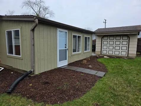9407 Elm Avenue Mokena IL 60448
