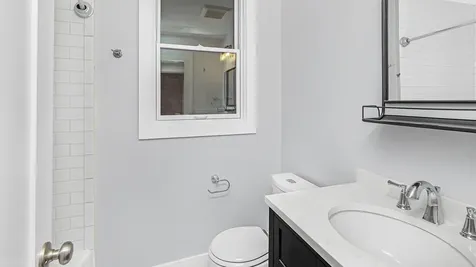 1648 North Sedgwick Street Chicago IL 60614