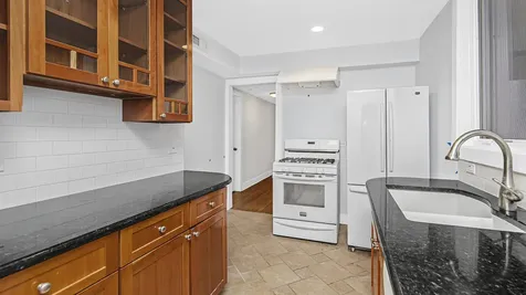 1648 North Sedgwick Street Chicago IL 60614