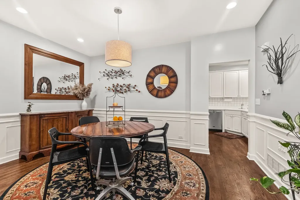 1746 Park Ridge Point Park Ridge IL 60068