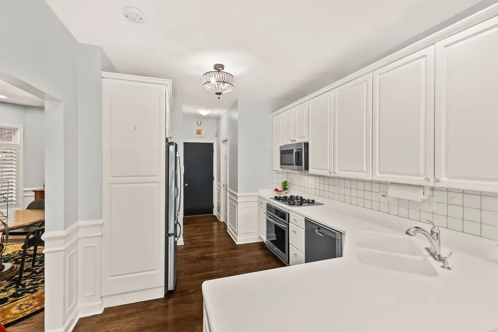 1746 Park Ridge Point Park Ridge IL 60068