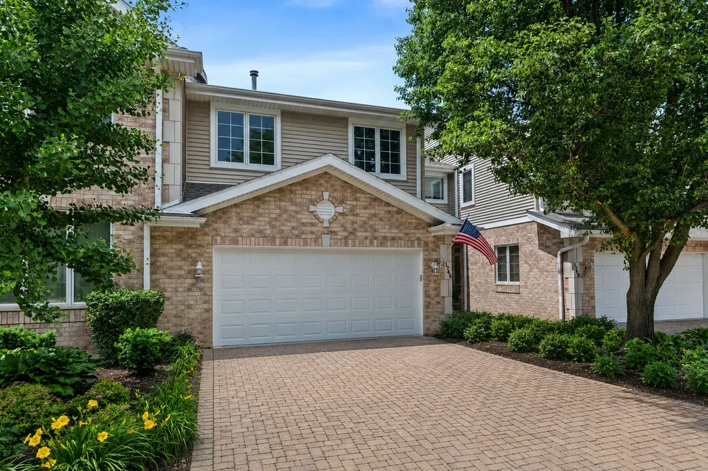 1746 Park Ridge Point Park Ridge IL 60068