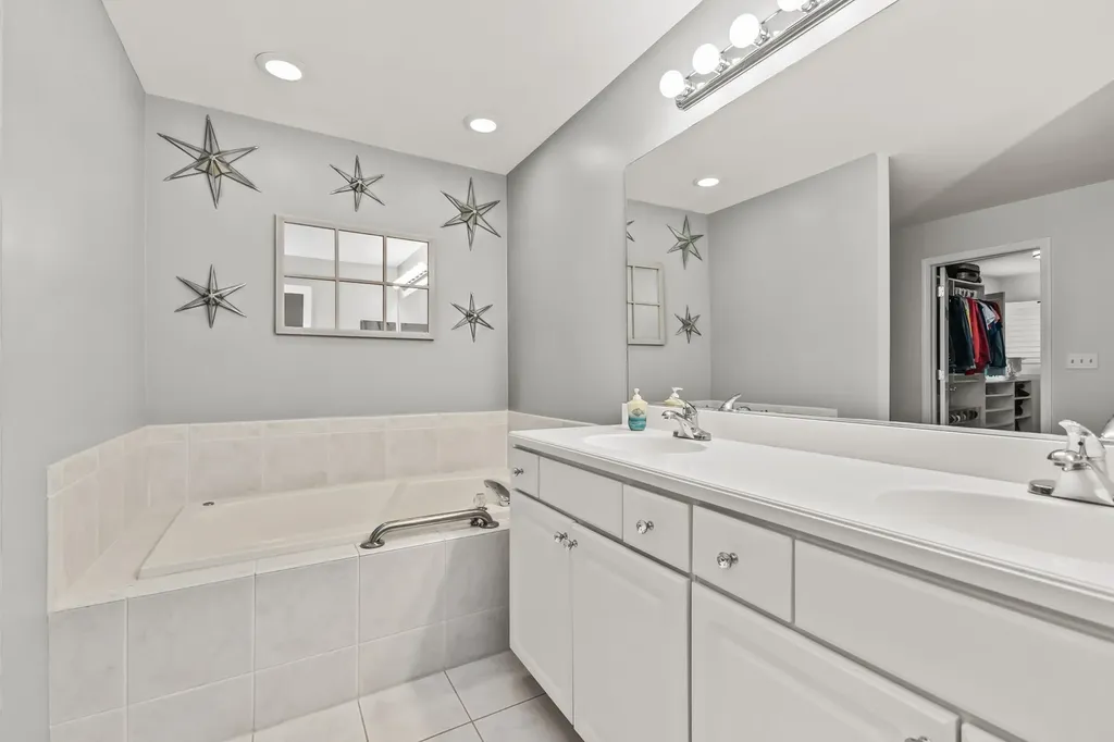 1746 Park Ridge Point Park Ridge IL 60068