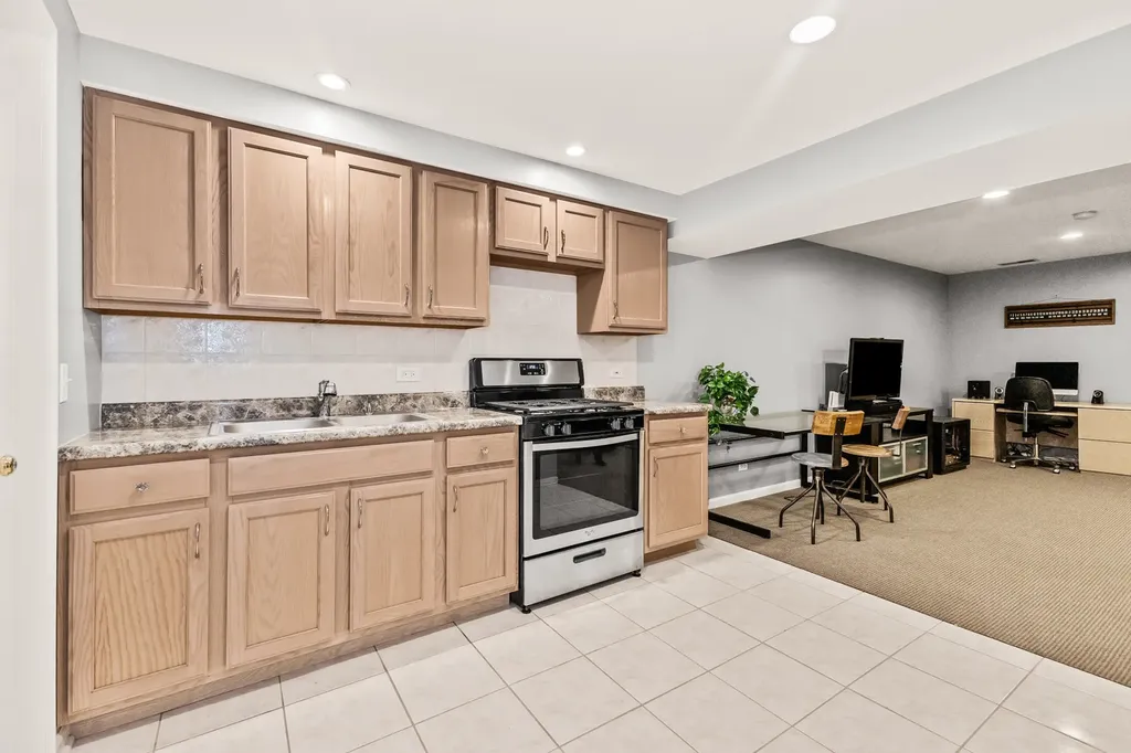 1746 Park Ridge Point Park Ridge IL 60068