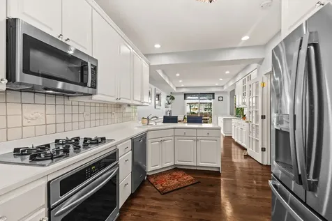 1746 Park Ridge Point Park Ridge IL 60068
