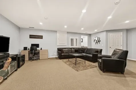 1746 Park Ridge Point Park Ridge IL 60068