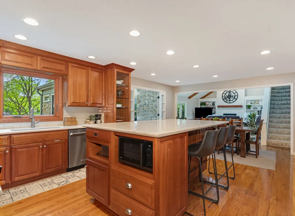 1385 Ginger Lane Naperville IL 60565