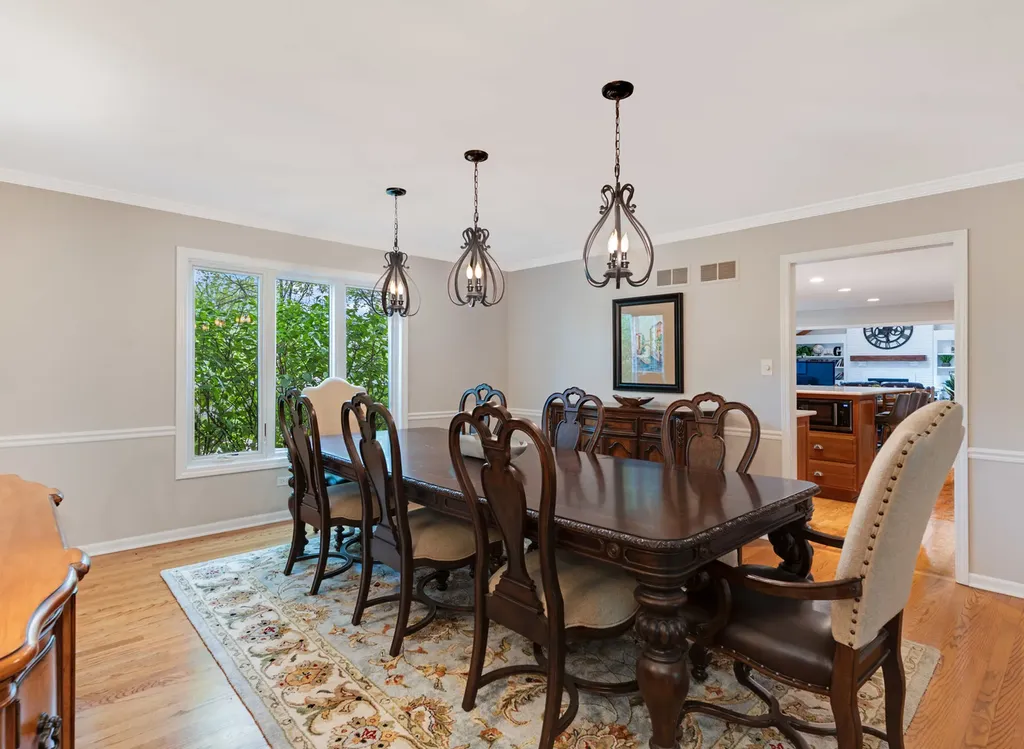 1385 Ginger Lane Naperville IL 60565