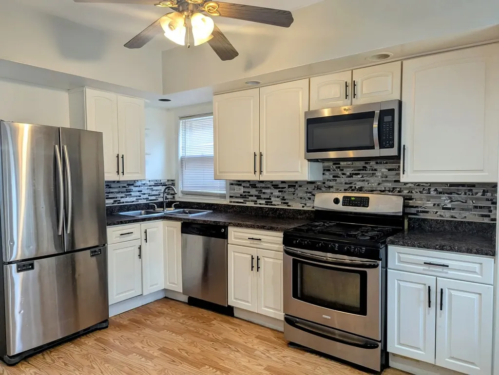 1041 North Spaulding Avenue Chicago IL 60651