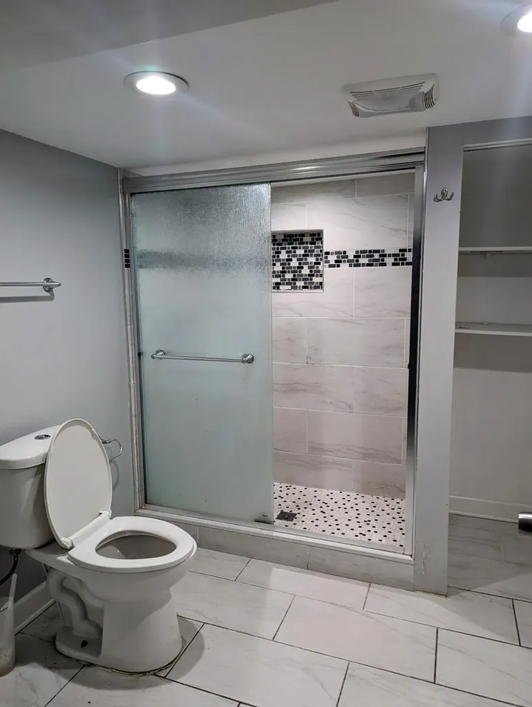 1041 North Spaulding Avenue Chicago IL 60651
