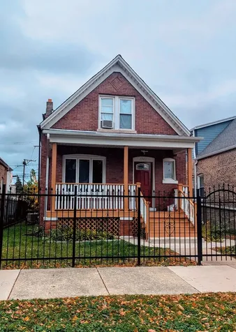 1041 North Spaulding Avenue Chicago IL 60651