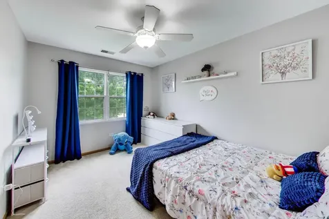 909 Arrowhead Drive Elwood IL 60421