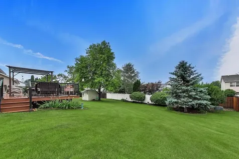 909 Arrowhead Drive Elwood IL 60421