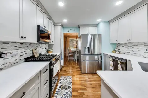 909 Arrowhead Drive Elwood IL 60421