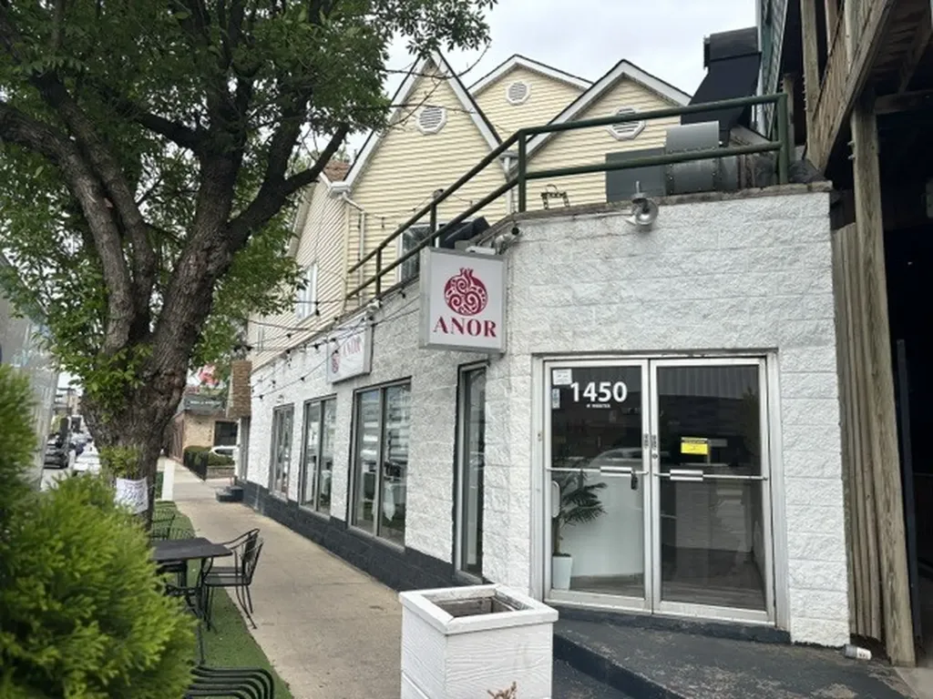 1450 West Webster Avenue Chicago IL 60614
