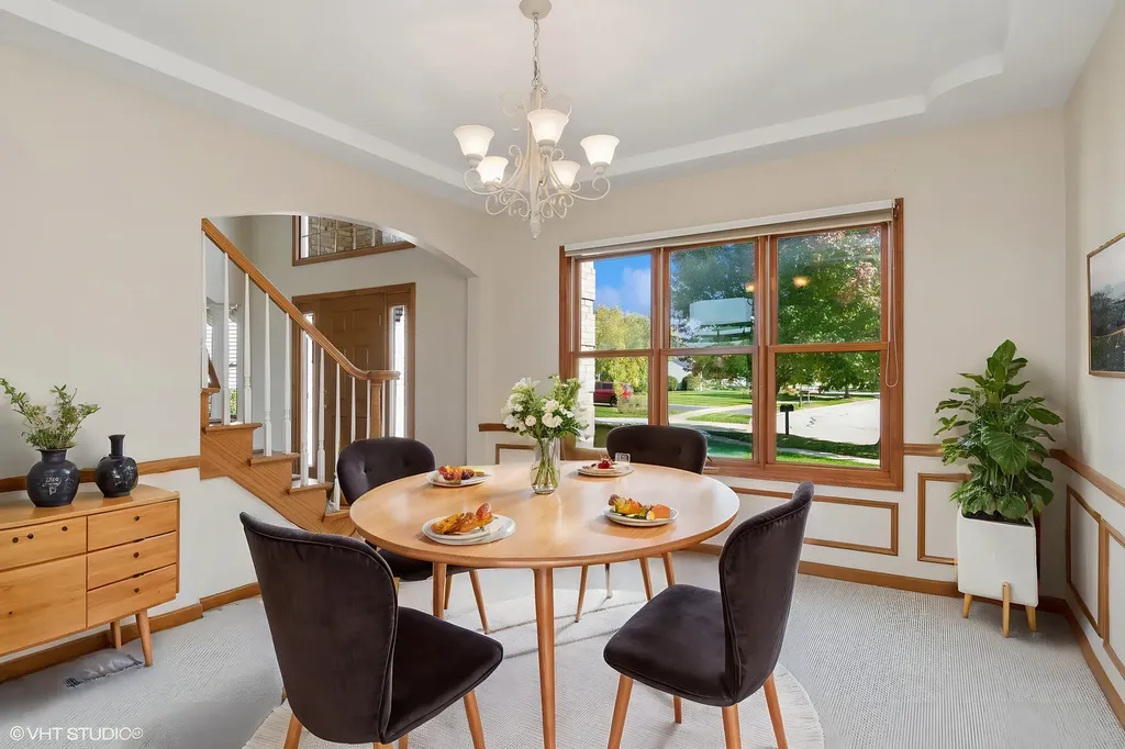 2327 Flat Rock Court Naperville IL 60564