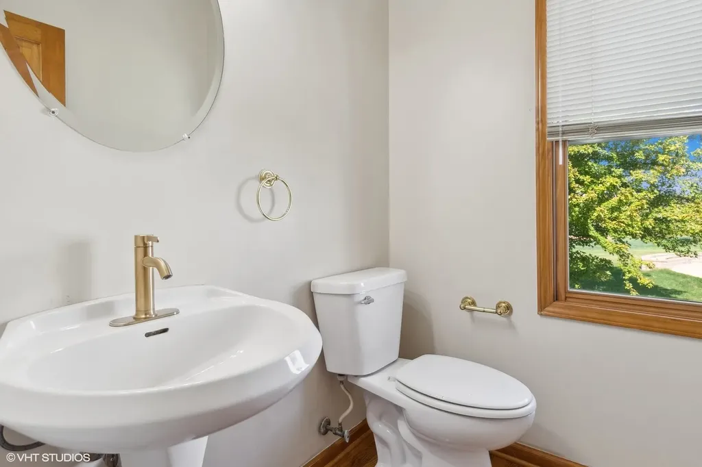 2327 Flat Rock Court Naperville IL 60564