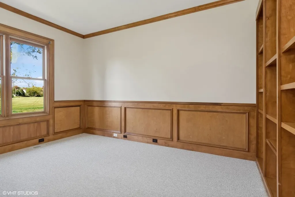 2327 Flat Rock Court Naperville IL 60564