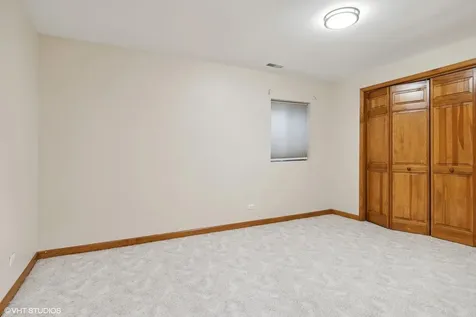 2327 Flat Rock Court Naperville IL 60564